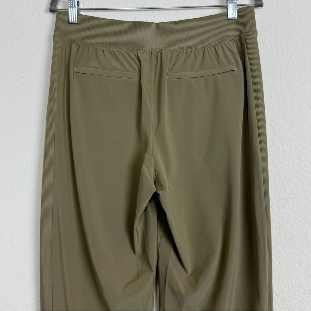 Brooklyn Mid Rise Ankle Pant in‎ Moss Green - Picture 10 of 15